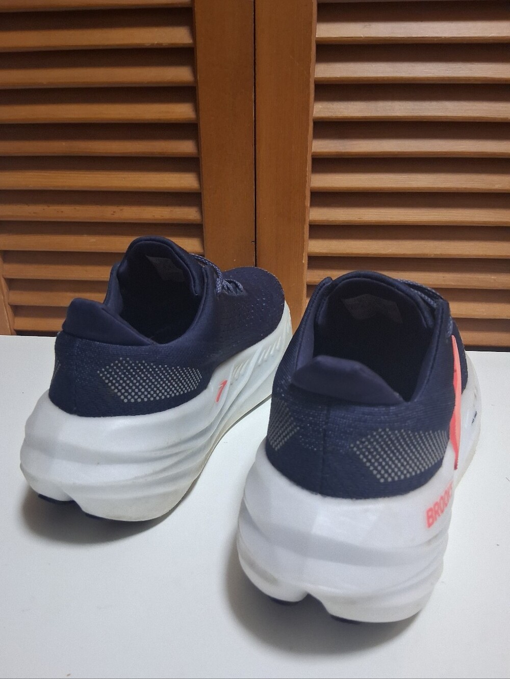 Brooks Glycerin Max Women’s Running Shoe * Size: 8.5 (Medium) - Picture 5 of 8